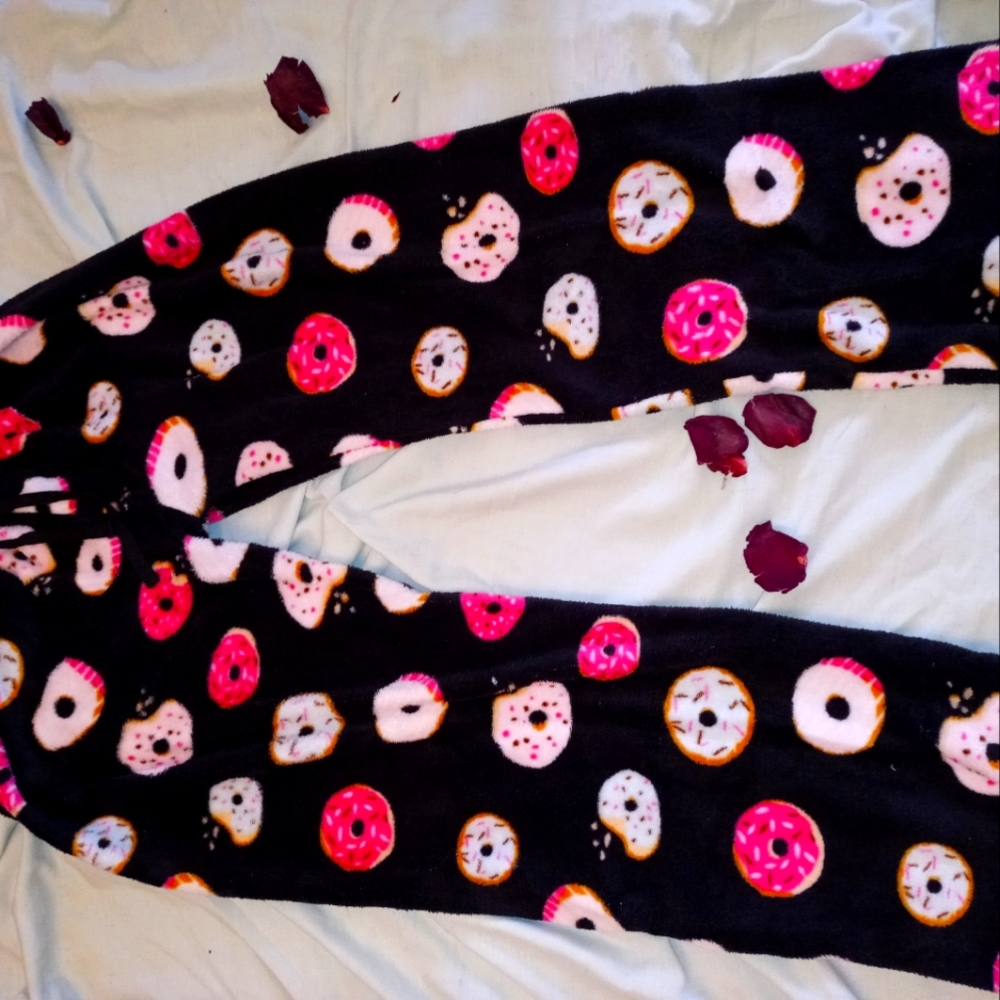 Top and bottom sleepwear